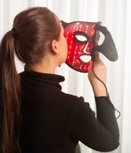 LED šviesos terapijos kaukė veidui