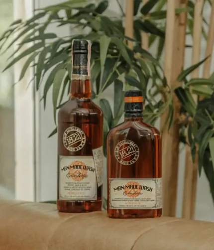 daugiafunkce-priemone-vyrams-3-in-1-stiprinamasis-sampunas-kondicionierius-ir-kuno-prausiklis-viename-1821-man-made-wash-noble-oud-wsh32non-950-ml-1