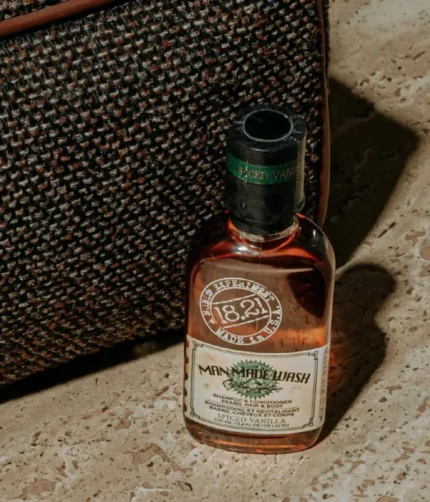 daugiafunkce-priemone-vyrams-3-in-1-stiprinamasis-sampunas-kondicionierius-ir-kuno-prausiklis-viename-1821-man-made-wash-spiced-vanilla-wsh3svn-100-ml-1